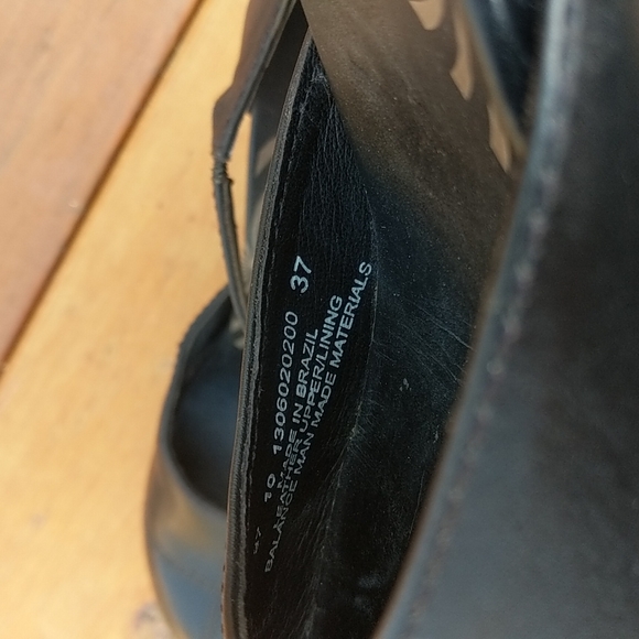 Gorgeous Dansko Mary Jane clogs - Picture 6 of 6